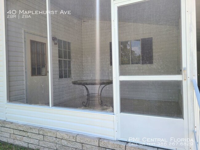 Foto del edificio - 40 Maplehurst Ave