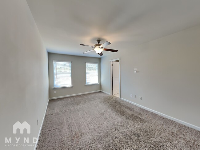 Foto del edificio - 7105 Gladstone Cir