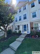 Building Photo - 26 Giera Ct