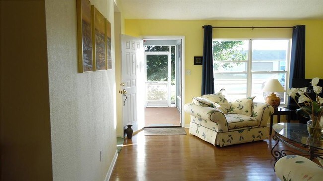 13288 Fowler Ave photo'