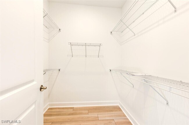 Foto del edificio - 1873 Amador Ct