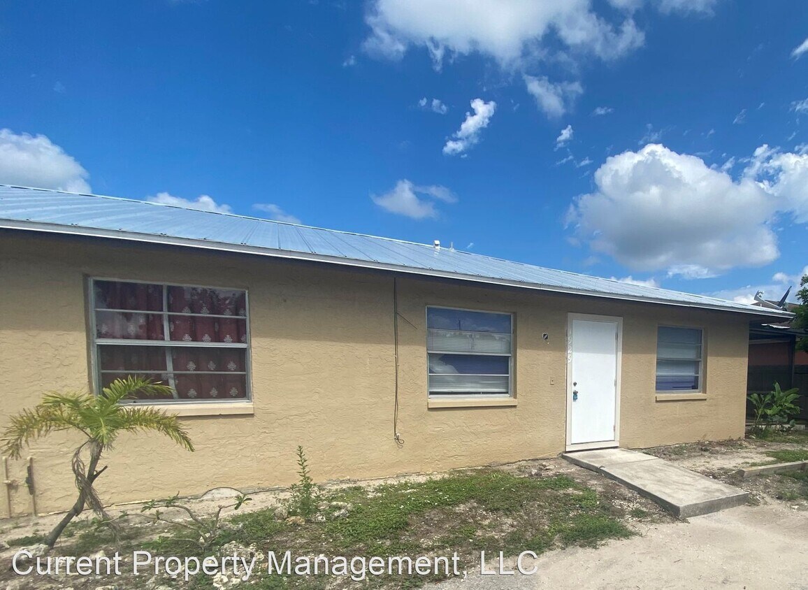 1929 Sunshine Blvd, Naples, FL 34116 Apartment for Rent in Naples, FL