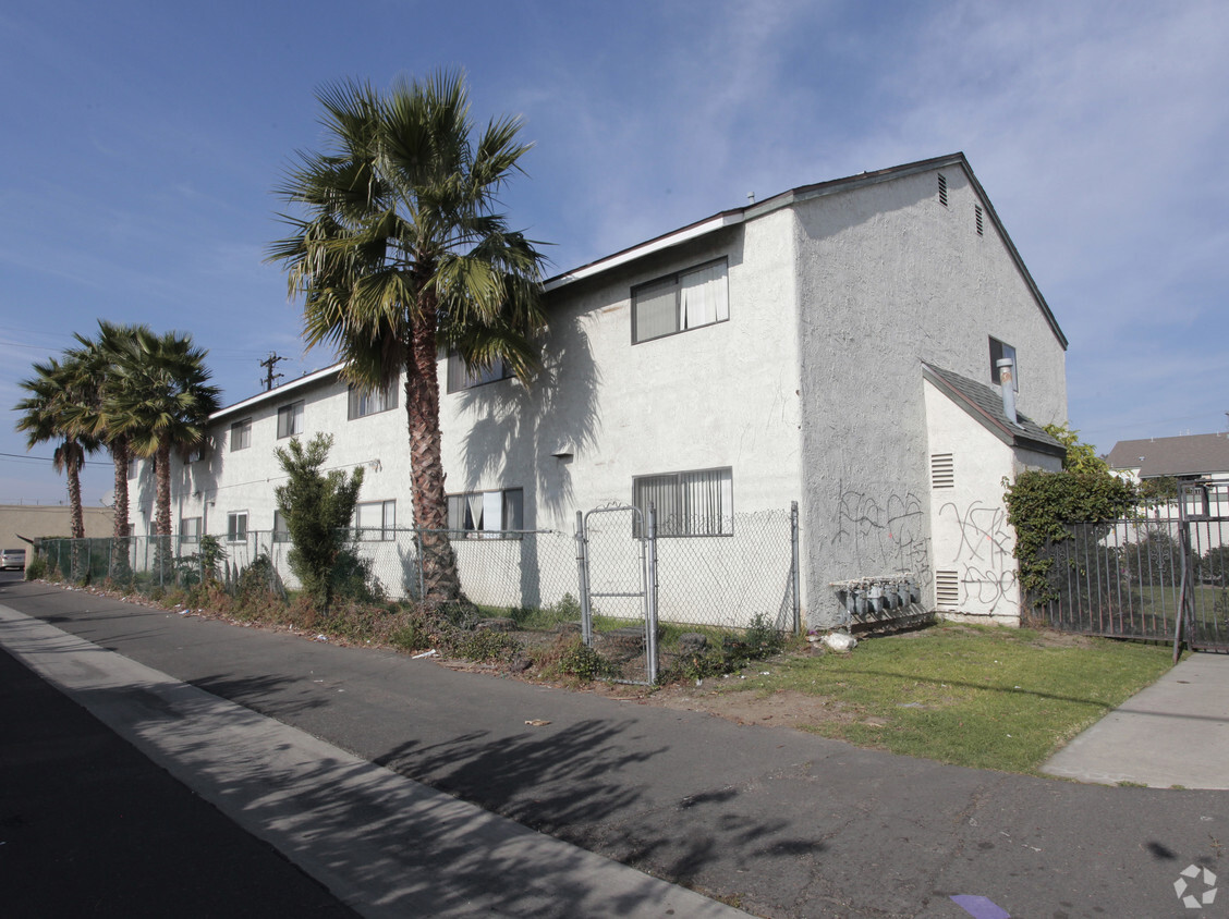 Foto del edificio - Westminster Park Apartments