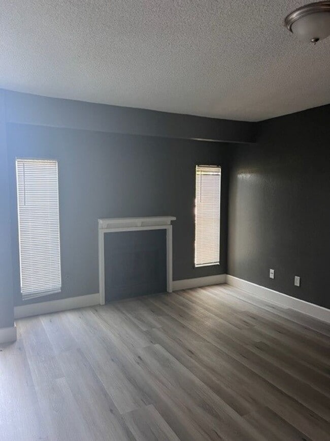 Building Photo - Coming Soon!