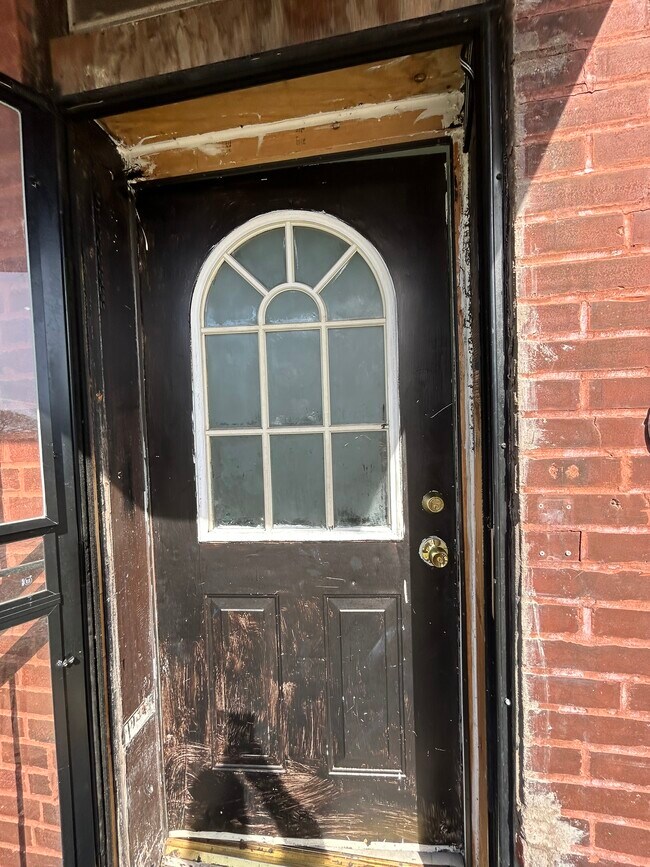 Foto del edificio - 4330 Blair Ave