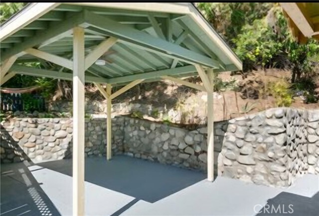 Building Photo - 533 Sturtevant Dr