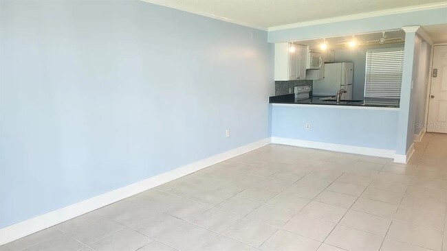 Building Photo - 5038 Terrace Palms Cir