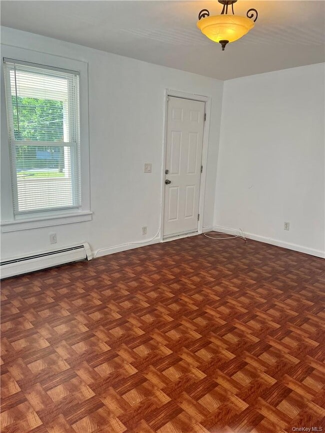 Building Photo - 8 Park Ave