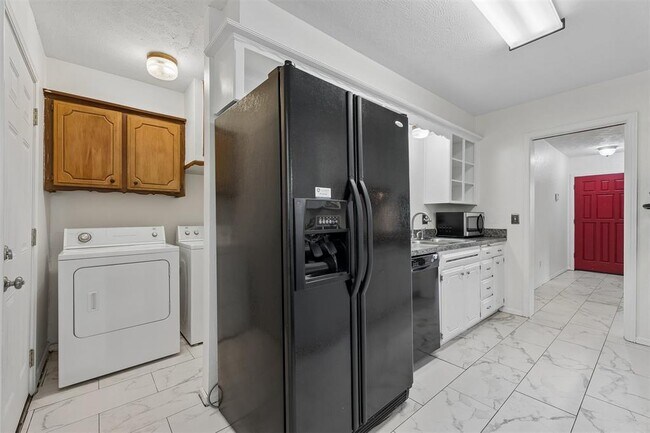 Foto del edificio - 1209 NW 103rd St