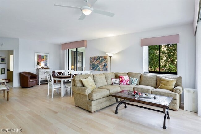 Building Photo - 6500 Valen Way