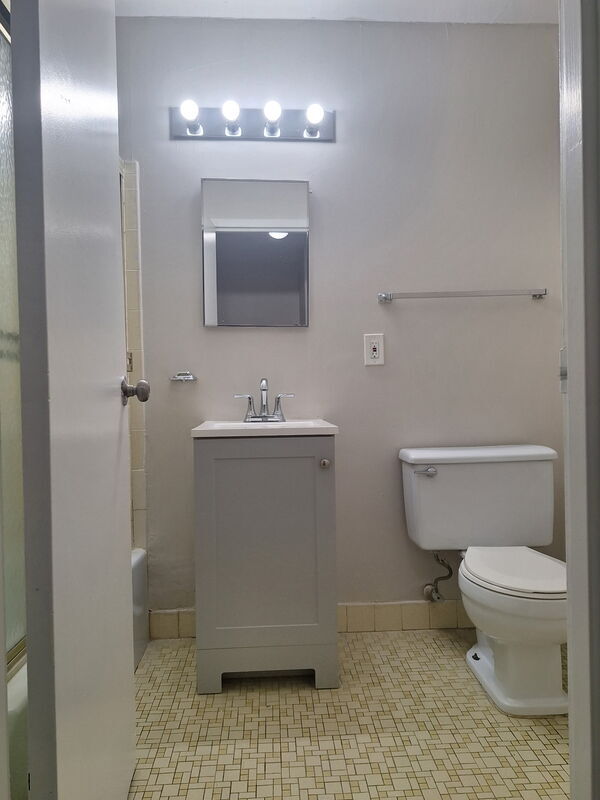 Foto del edificio - 967 Asylum Ave