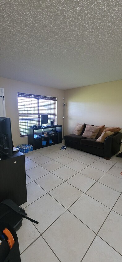 living room - 10010 NW 4th St