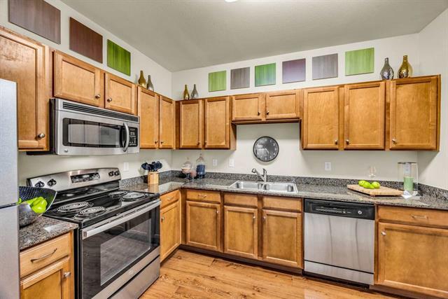 Foto del edificio - 625 E Stassney Ln