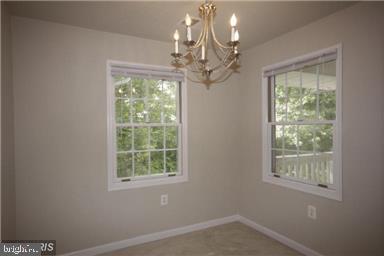 Foto del edificio - 102 Westwick Ct