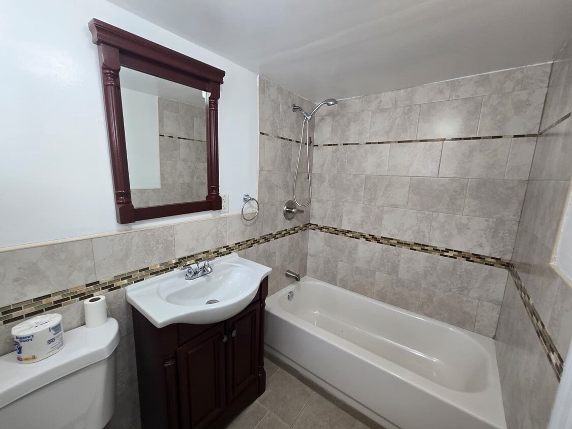 Primary Photo - 13534 226th St