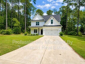 Building Photo - 621 Blawell Cir