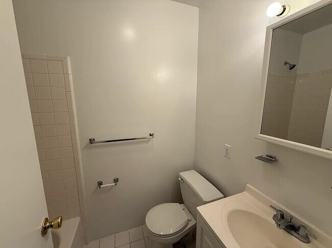 Foto del edificio - 628 Tenth Avenue