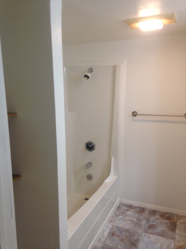 Foto del edificio - 622 Nickey Way