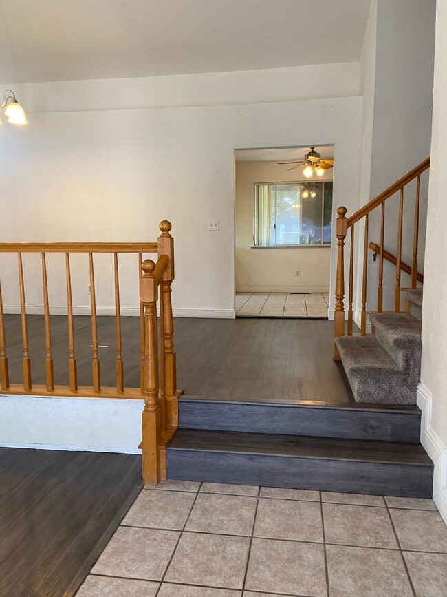 Building Photo - Charming home available - desirable Atwate...