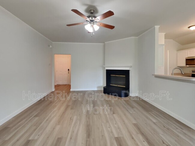 Building Photo - 10416 Aransas Dr
