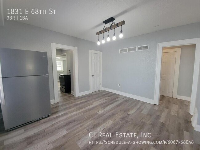 Building Photo - 1831 E 68th St