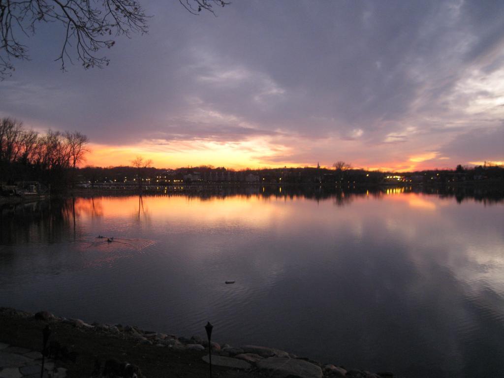 Foto principal - 5200 Meadville St