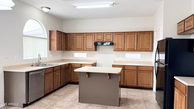 Foto del edificio - 17364 N Marina Ave