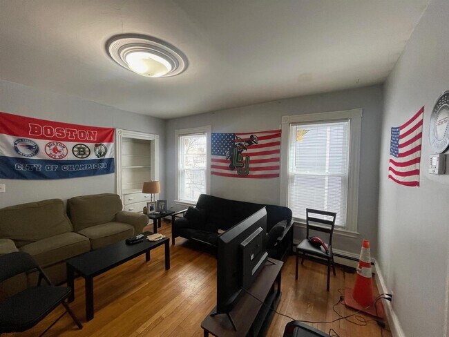 Foto del edificio - 322 Beacon St