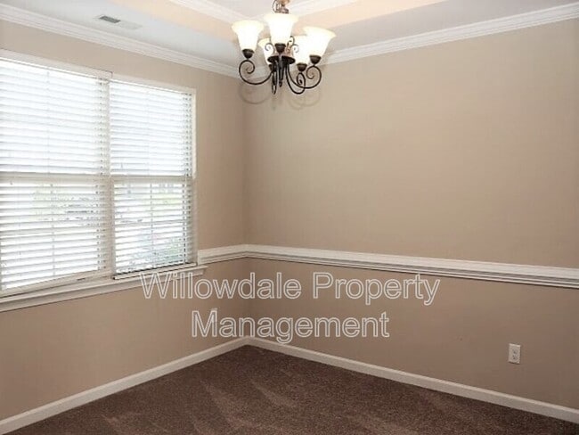 Photo - 2424 Lambton Wood Dr House