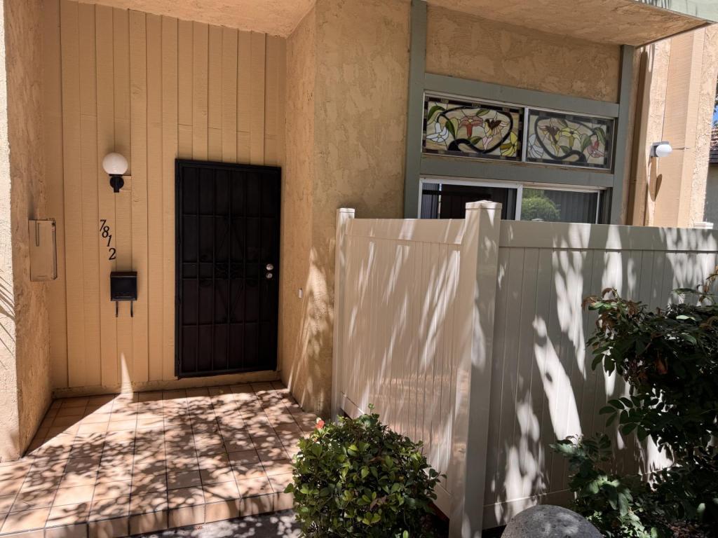 Primary Photo - 7812 Hummingbird Ln