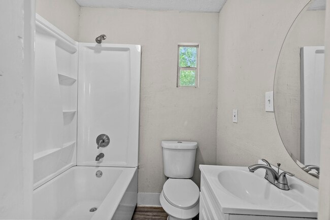 Building Photo - 5103 New Orleans St