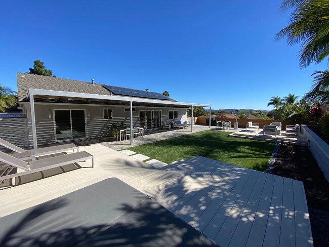 Building Photo - 4145 La Portalada Dr