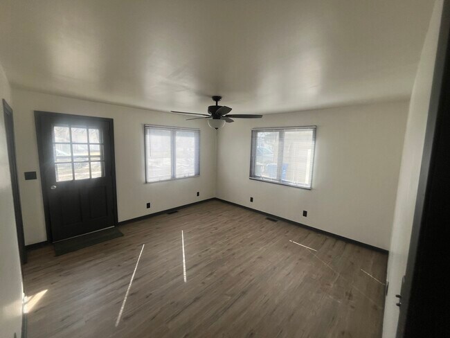 Foto del edificio - 309 1st St SE