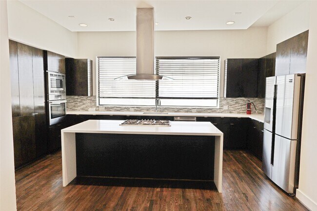 Foto del edificio - 2505 Richton St
