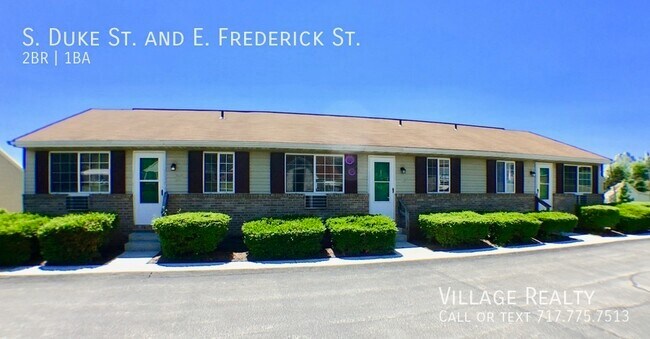 Foto del edificio - 119 S Duke St