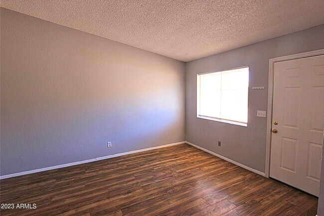 Building Photo - 4650 E Caballero St