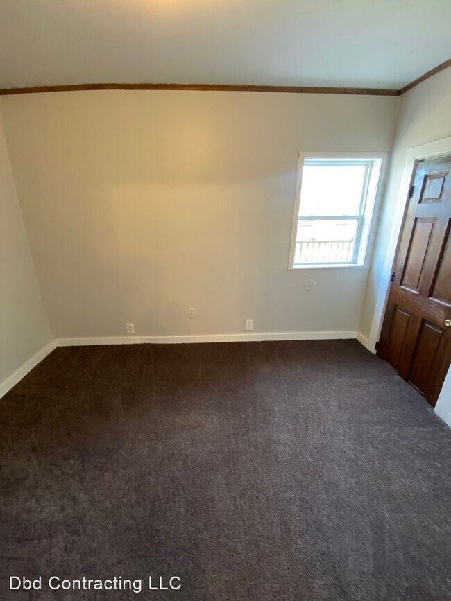 Building Photo - 3 br, 1 bath House - 1713 Hoagland Ave.