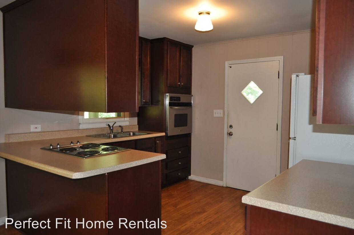 Primary Photo - 3 br, 1 bath House - 130 Eddie Lane