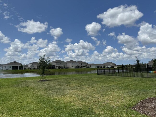 Building Photo - 17626 Canopy Pl