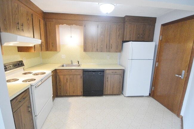 Foto del edificio - Holden Condo: 1 Bed 1 Bath