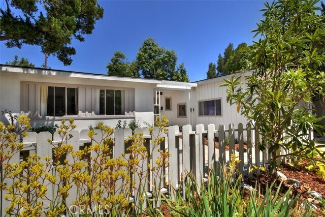 Building Photo - 5836 Wish