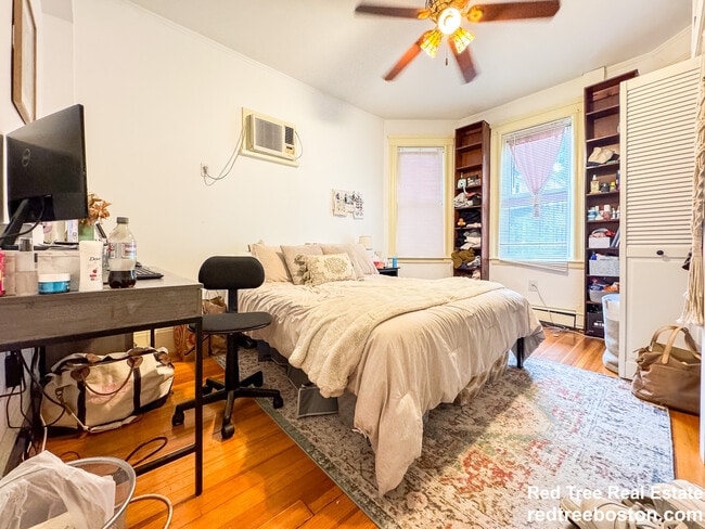 Building Photo - 33 Shannon St