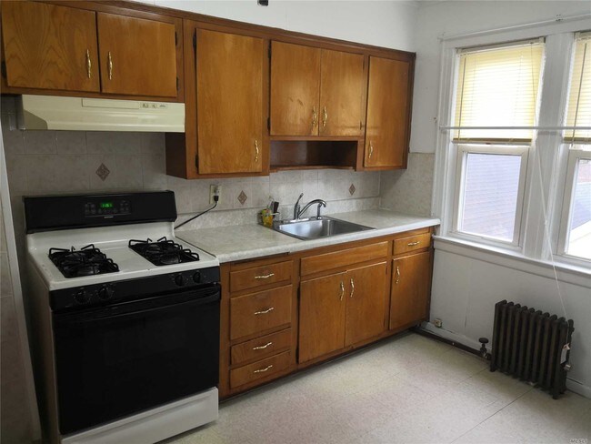 Foto del edificio - 115-78 Lefferts Blvd