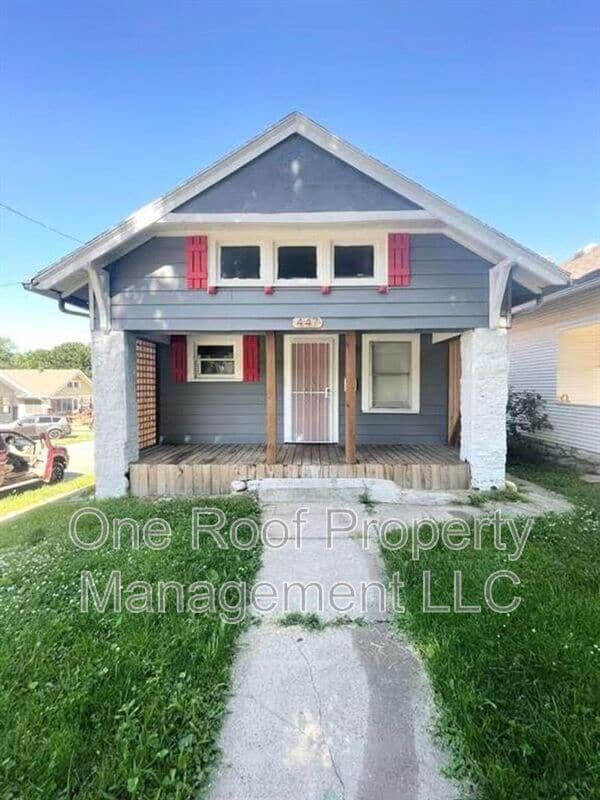 Building Photo - 447 N Lawndale Ave