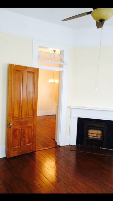Foto del edificio - 1BD/1BA Uptown Apartment on Prytania St.