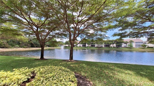 Foto del edificio - 5630 Sherborn Dr