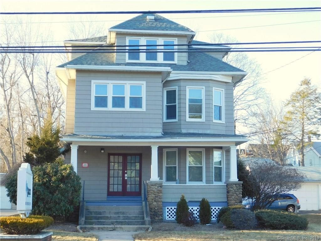 264 Broad St, Meriden, CT 06450 Room for Rent in Meriden, CT