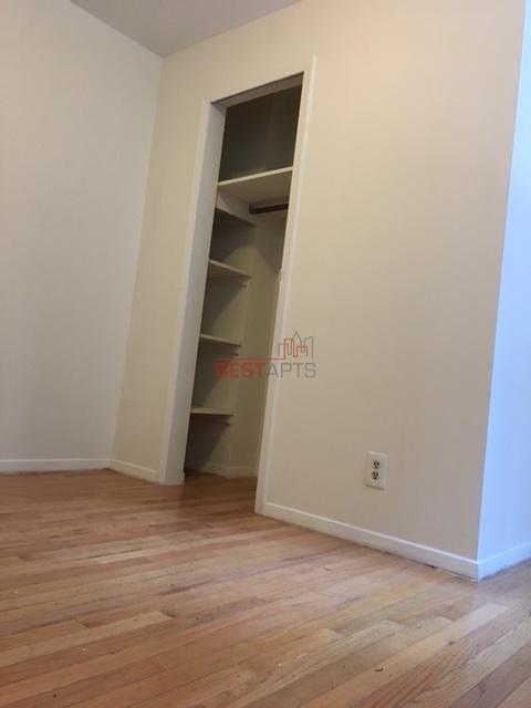 Foto del edificio - 307 E 6th St