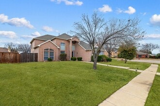 Building Photo - 3921 Harrison Ct