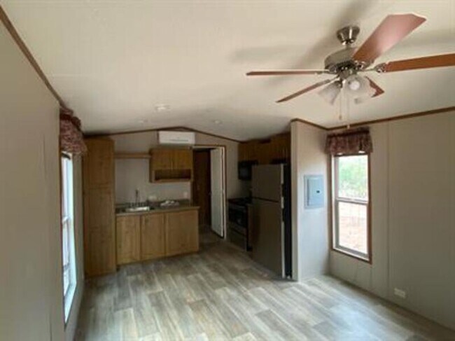 Photo - 960 Cedar Village Ln House